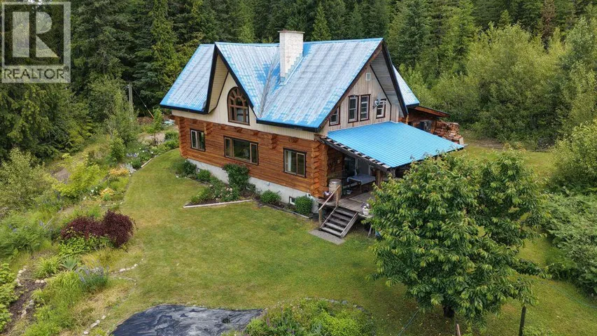 8470 Red Mountain Road, Silverton, British Columbia V0G1S0