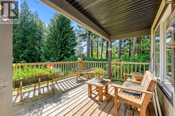 1495 Baikie Rd, Denman Island, British Columbia V0R1T0