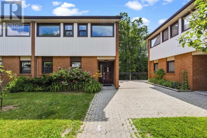 27 - 530 FALGARWOOD DRIVE, Oakville (FA Falgarwood), Ontario L6H1N3