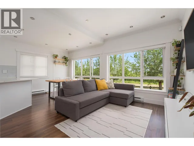 1 13028 NO. 2 ROAD, Richmond, British Columbia V7E6S4