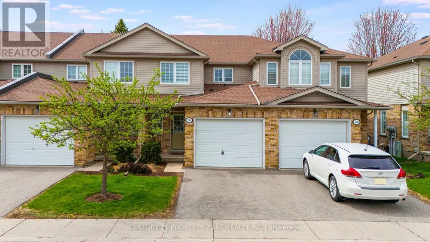 35 - 210 DAWN AVENUE, Guelph (Clairfields/Hanlon Business Park), Ontario N1G5L5