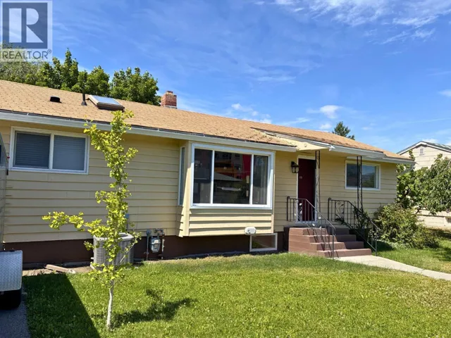 13614 Spencer Avenue, Summerland, British Columbia V0H1Z0