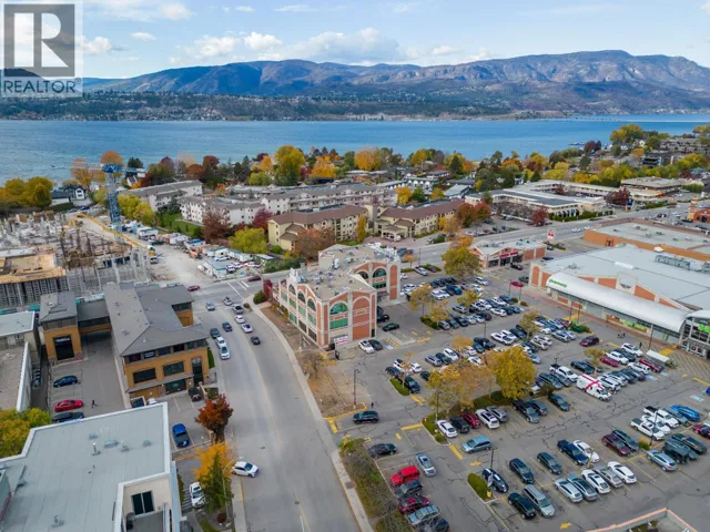 3275 Lakeshore Road Unit# 202, Kelowna, British Columbia V1W3S9