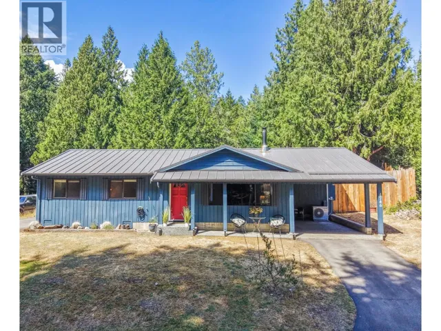 4746 BOSUN WAY, Pender Island, British Columbia V0N2M0