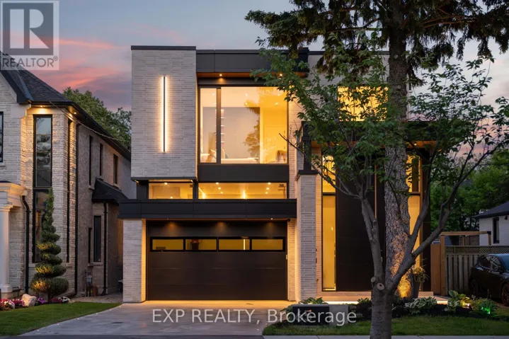 65 EDGECROFT ROAD, Toronto (Stonegate-Queensway), Ontario M8Z2C1