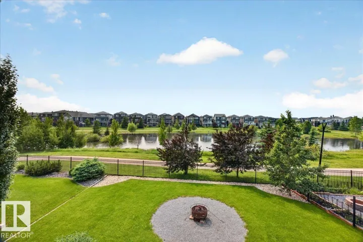 8508 218 ST NW, Edmonton, Alberta T5T4R9