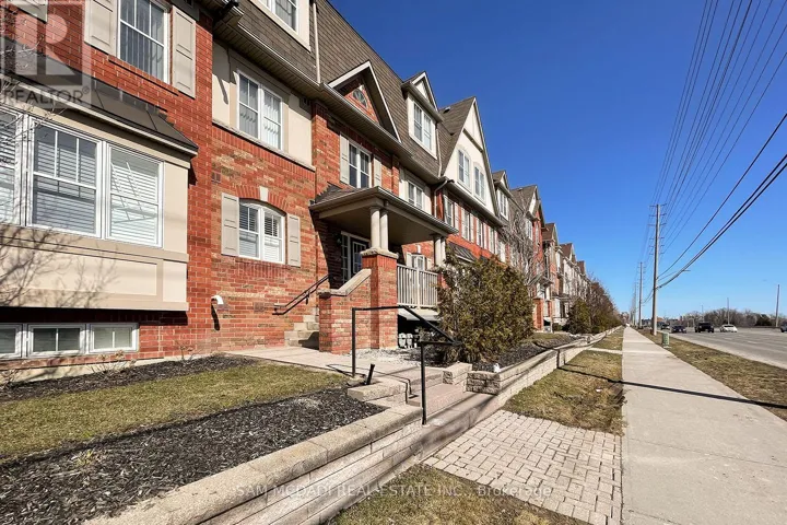2 - 639 DUNDAS STREET W, Mississauga (Cooksville), Ontario L5B0B5