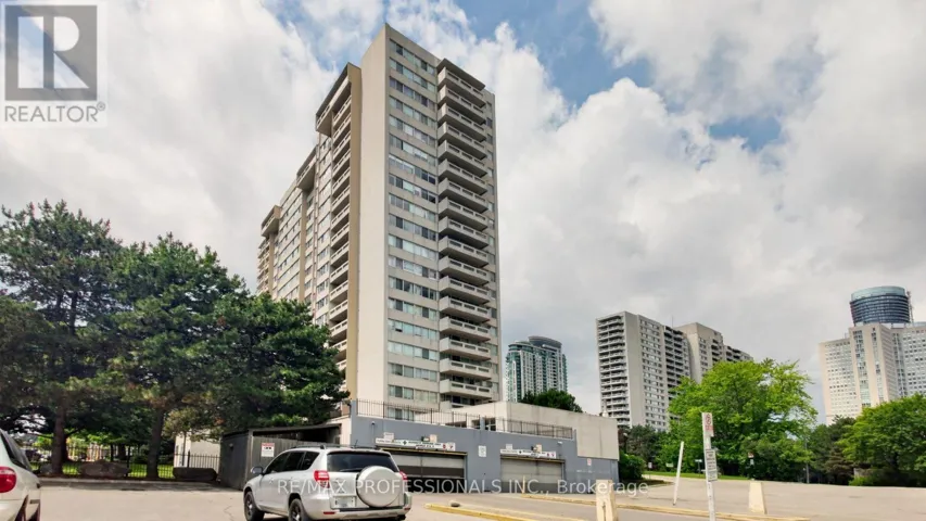 313 - 3590 KANEFF CRESCENT, Mississauga (Mississauga Valleys), Ontario L5A3X3
