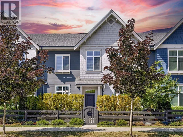 109 3529 BAYCREST AVENUE, Coquitlam, British Columbia V3B2W7