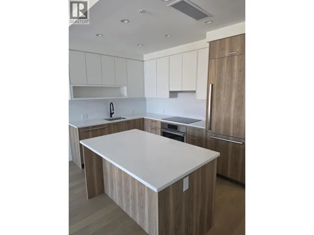 203 8398 OAK STREET, Vancouver, British Columbia V6P0L9