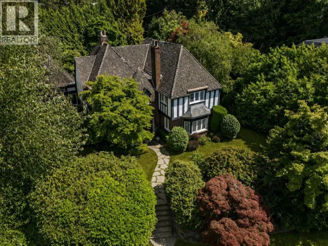 4576 CONNAUGHT DRIVE, Vancouver, British Columbia V6J4E2