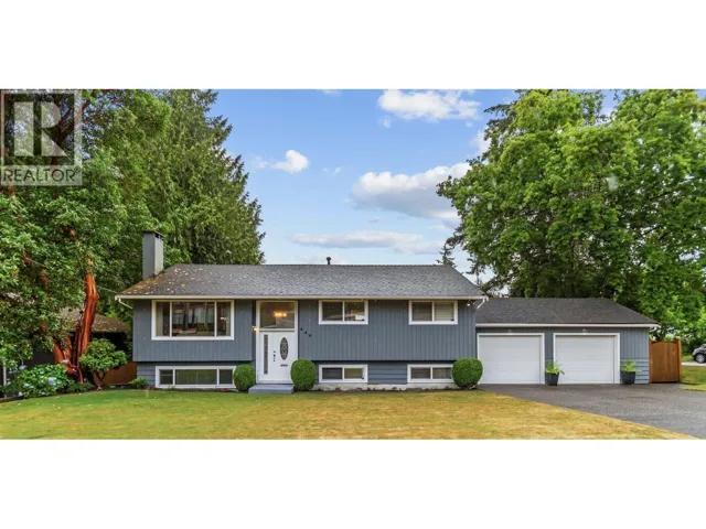 444 LAKEVIEW STREET, Coquitlam, British Columbia V3K5K8