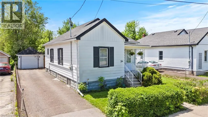 10 MONCK Street, St. Catharines, Ontario L2S1L6