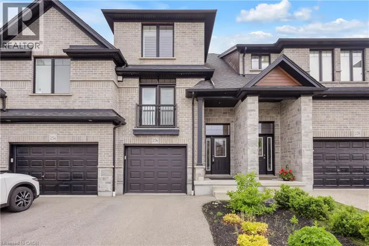 256 FALCONRIDGE Drive, Kitchener, Ontario N2K0C5