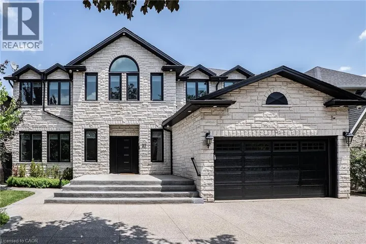 27 ELODIA Court, Hamilton, Ontario L9C7R2