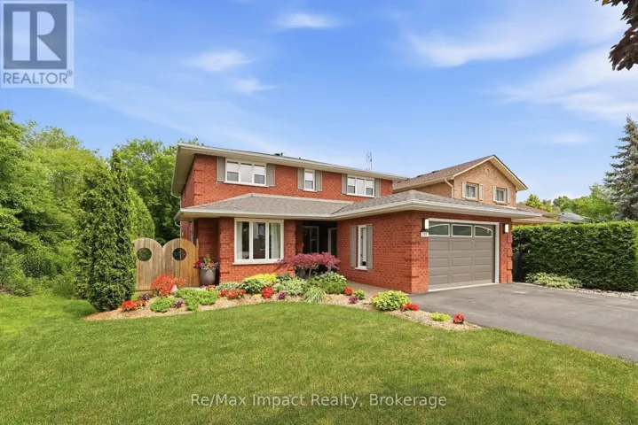 293 BLUE HERON DRIVE, Oshawa (Eastdale), Ontario L1G6X7