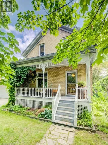 6 TWEED Street, Waterloo, Ontario N2J3E2