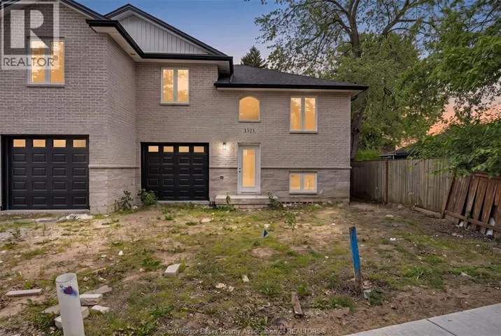 1525 MICHIGAN AVENUE, LaSalle, Ontario N9J2G7