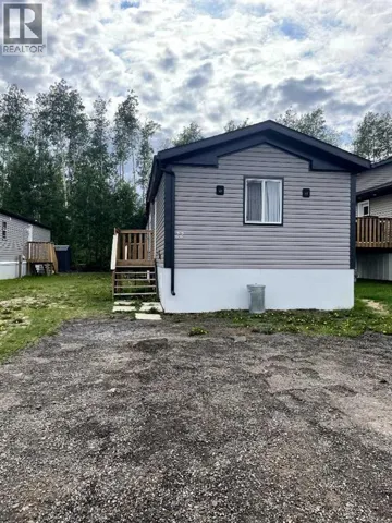 22 Dogwood Avenue, High Level, Alberta T0H1Z0