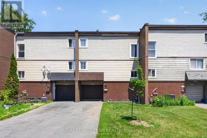 41 LONGWOOD AVENUE, Ottawa, Ontario K2H6G5