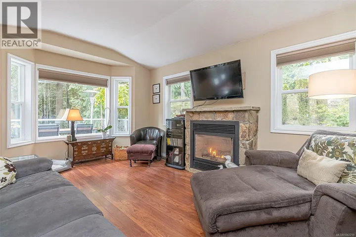 350 Dogwood Dr, Ladysmith, British Columbia V9G1A8