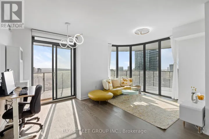 4202 - 11 WELLESLEY STREET W, Toronto (Bay Street Corridor), Ontario M4Y0G4