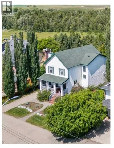 107 2A Avenue NW, Diamond Valley, Alberta T0L0H0