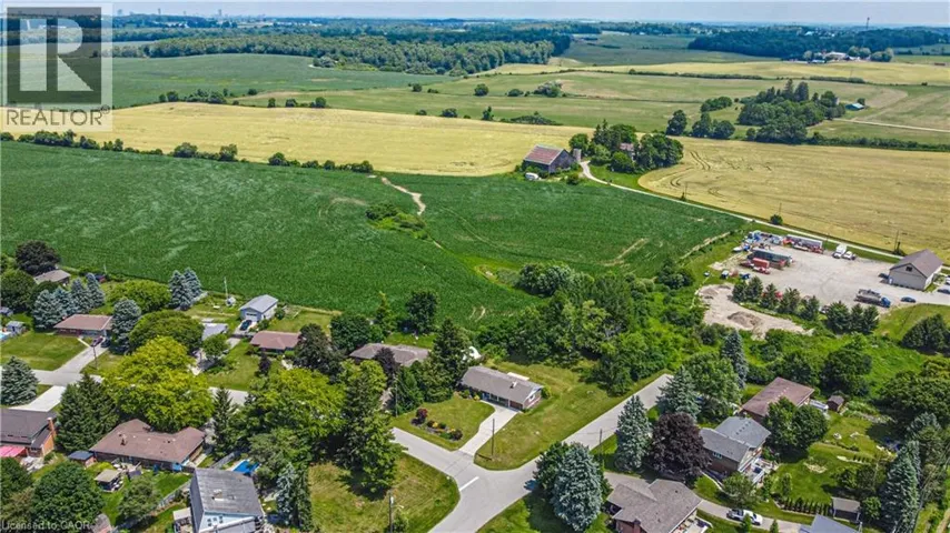 11 BEECHIM Drive, New Dundee, Ontario N0B2E0