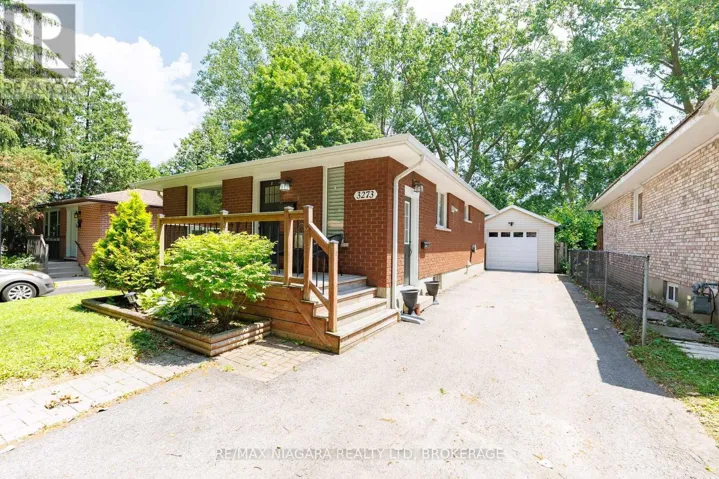 3273 ADDISON AVENUE, Niagara Falls (Church's Lane), Ontario L2J3K6