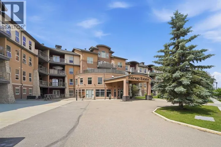310, 5040 53 Street, Sylvan Lake, Alberta T4S0A1