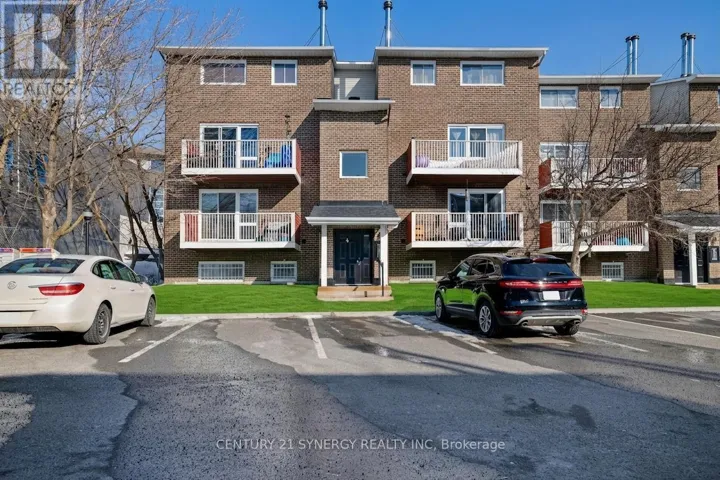 403 - 1589 ST BERNARD STREET, Ottawa, Ontario K1T3H7
