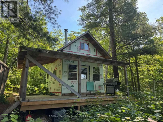 7 BOURBONNAISE ISLAND, Parry Sound Remote Area (Wilson), Ontario P0H1Y0
