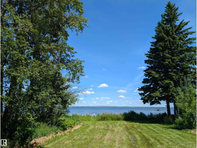 332 CRYSTAL SPRINGS DR, Rural Wetaskiwin County, Alberta T0C2V0
