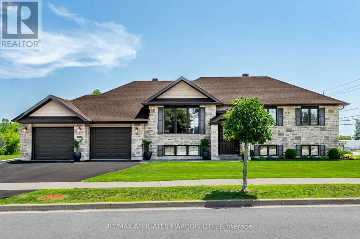 2 MERCIER AVENUE E, Cornwall, Ontario K6K1S9