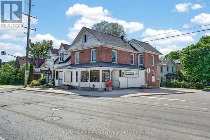115 LIVINGSTON AVENUE, Kingston (Central City East), Ontario K7L4L3