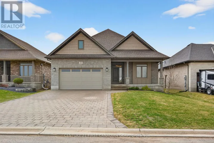 31 LINDSAY CRESCENT, Strathroy-Caradoc (SE), Ontario N7G0G5