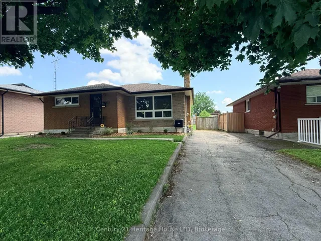 6780 HAGAR AVENUE, Niagara Falls (Arad/Fallsview), Ontario L2G5M4
