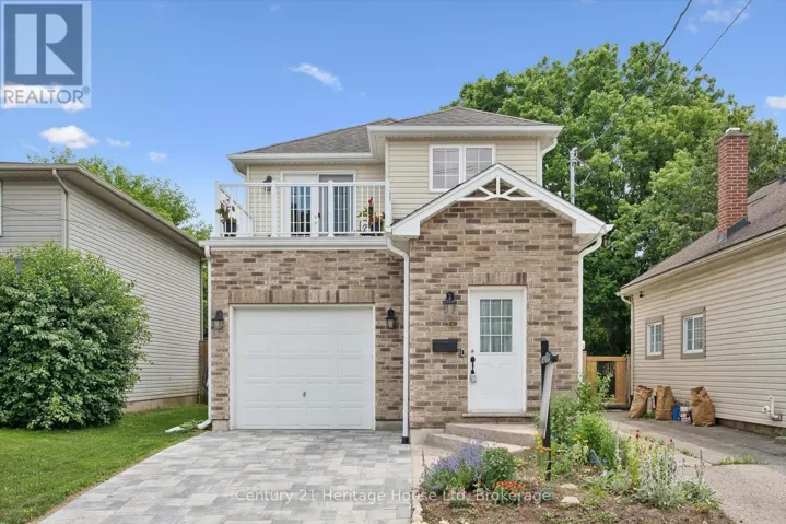 31 ALICE STREET, Guelph (St. Patrick's Ward), Ontario N1E2Z7
