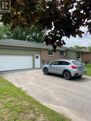 329 JAMES STREET E, Orillia, Ontario L3V1M4