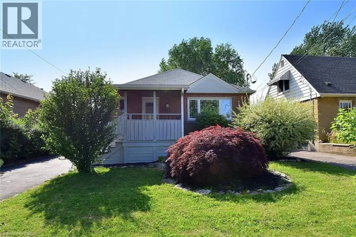282 EAST 38TH Street, Hamilton, Ontario L8V4G3
