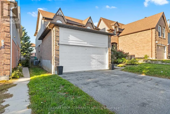 30 CHAPMAN DRIVE, Ajax (Central), Ontario L1T3C3