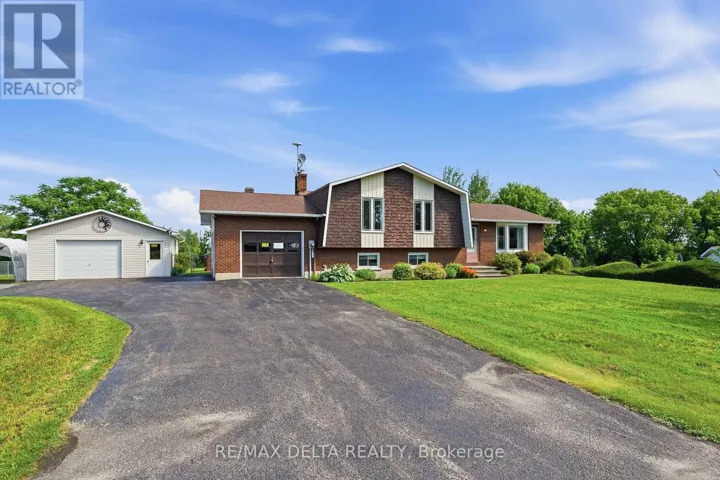 915 ELIZABETH ROAD, Alfred and Plantagenet, Ontario K0B1C0