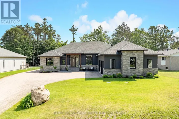 7 REYNOLDS ROAD, Tiny (Wyevale), Ontario L0L2T0