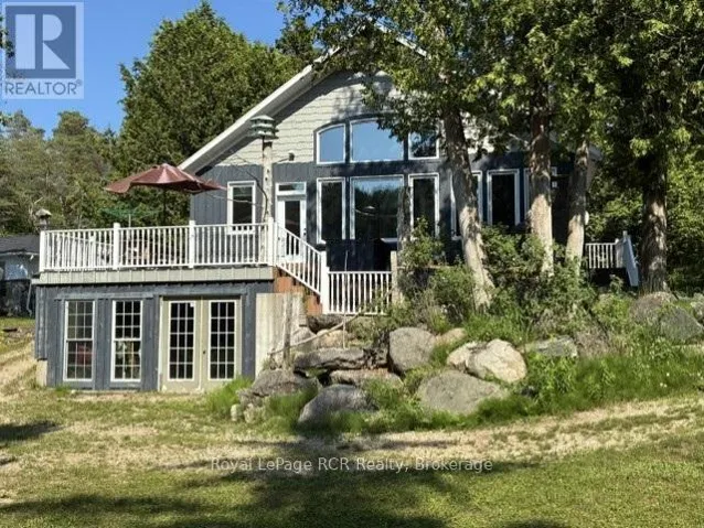 19 REDGATE RD ROAD E, South Bruce Peninsula, Ontario N0H2T0