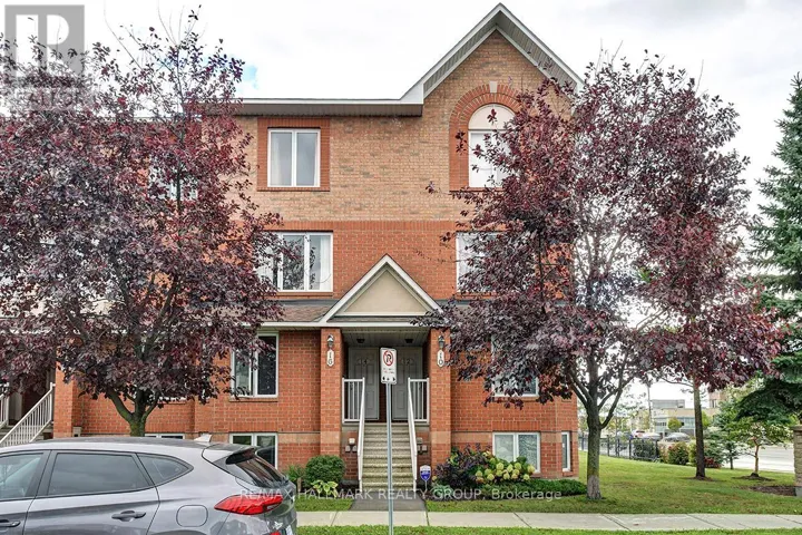 16 LAKEPOINTE DRIVE, Ottawa, Ontario K4A5E3