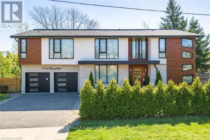 1526 BRIDGE ROAD, Oakville (WO West), Ontario L6L2E3