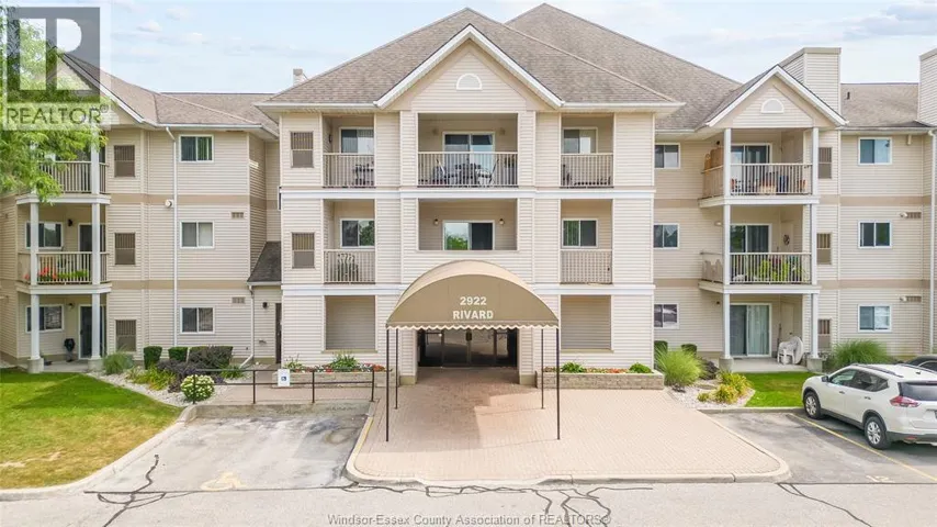 2922 RIVARD Unit# 211, Windsor, Ontario N8T3N9