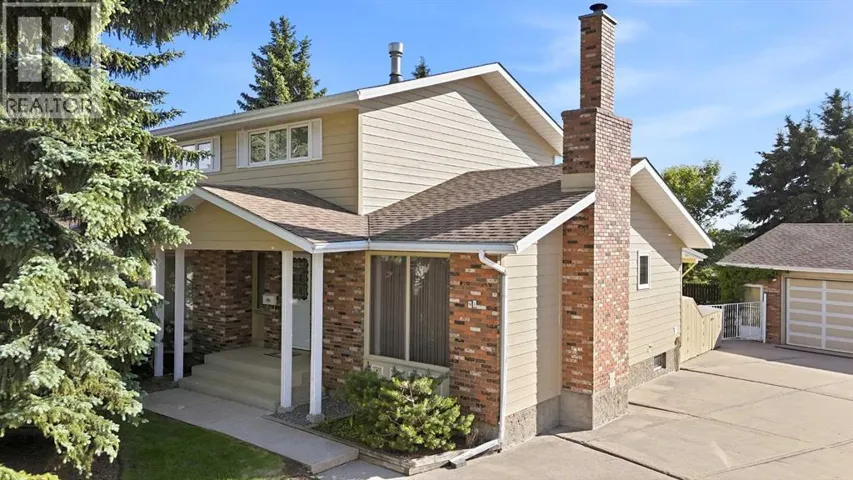 91 Hill Crescent, Red Deer, Alberta T4N6G3
