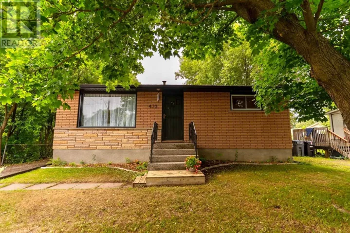 473 Tupper ST, Thunder Bay, Ontario P7A3Z5