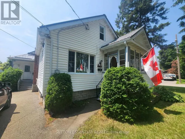 10 OAK STREET, Brockville, Ontario K6V5P9
